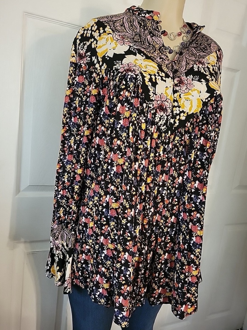 Free People Wildflower Fields Henley Tunic Top - Picture 6 of 9